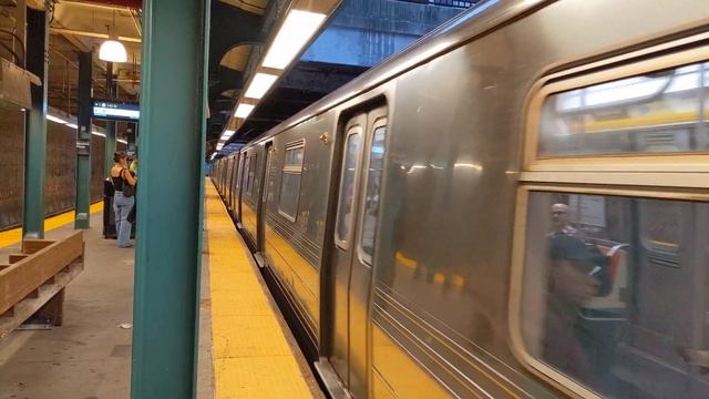 NYC Subway: Brighton Line Action While Storm is Approaching (8/2/24) смотреть онлайн