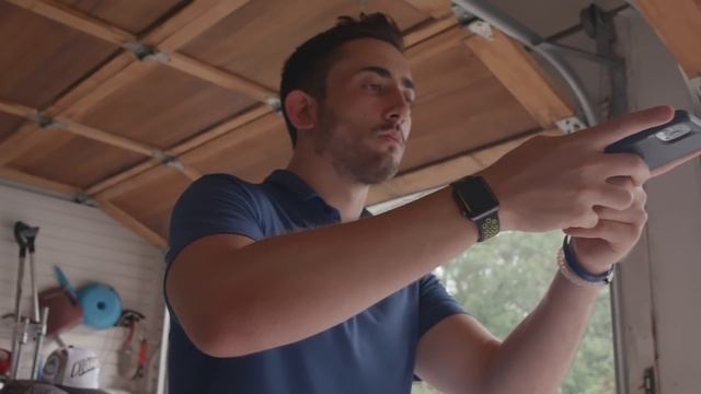 How College Athletes Can Make $$$ Off Their OWN Gear! 💰 | The Players Trunk смотреть онлайн