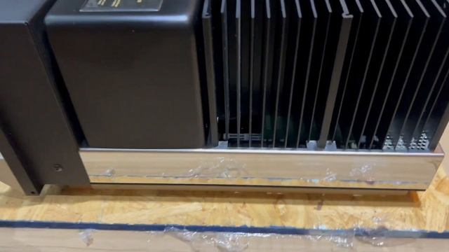 Thấy Nhiều Bác Bảo Chỉ Được Cái To Xác! Ampli McIntosh MA-8000 chiếc ampli tích hợp cao cấp, có DAC смотреть онлайн