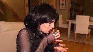 Риви стала ребёнком на 24 часа