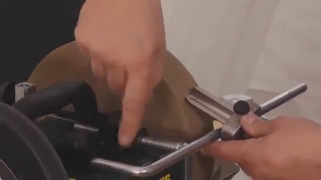 D&M Tools - Record Power WG250B Short Tool Jig - Roughing Gouges смотреть онлайн