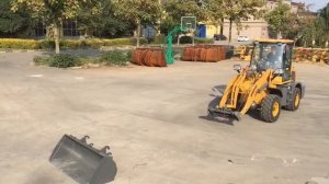 HR910 mini loader with Euro III engine for sale