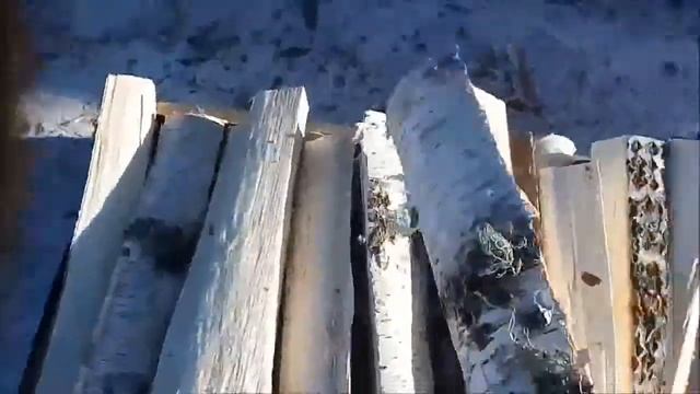 как сложить дрова без клеток во дворе . смотреть онлайн