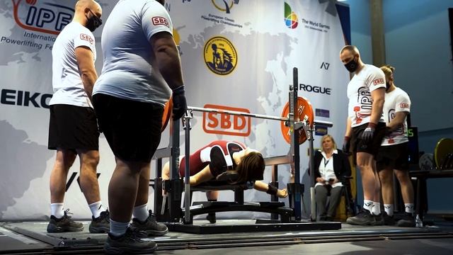 THE BAR IS SET. European Championship -84 kg, women junior смотреть онлайн