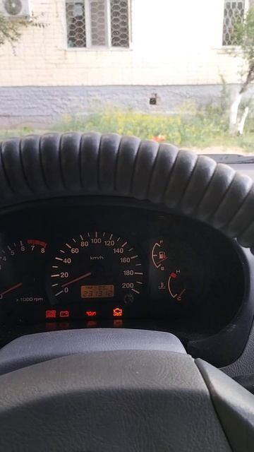 почему не заводится авто? акцент ТагАЗ.2008. стартер и бензонасос работает. смотреть онлайн