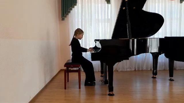 Сушко Полина М.Клементи. Сонатина Соль-мажор, Соч.36 N2 смотреть онлайн