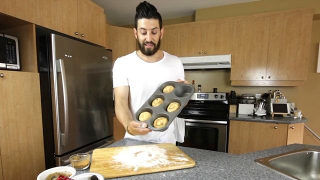 Oreo Cookie Dough Cinnarolls | Kitchenuity смотреть онлайн