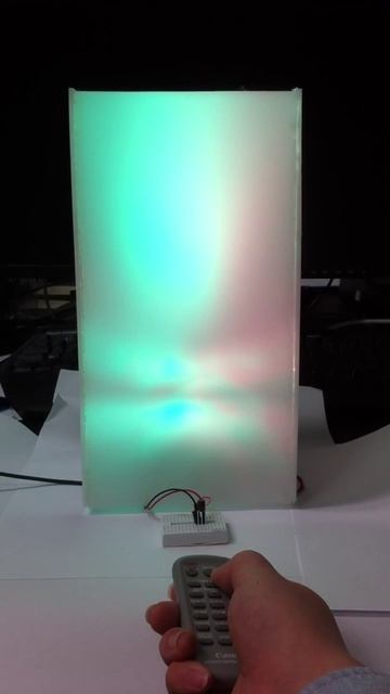 IR controlled RGB Mood Lamp with Arduino смотреть онлайн