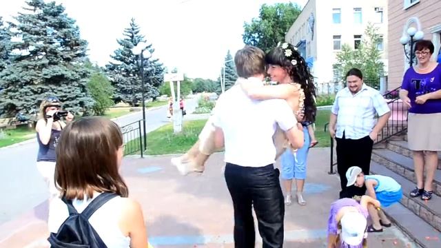 Артем + Алена ЗАГС.mp4 смотреть онлайн
