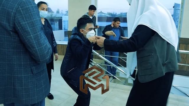 ТАБИБ СИРЛАРИ. ТАБИБ ТАЛПАДА КОЛДИ