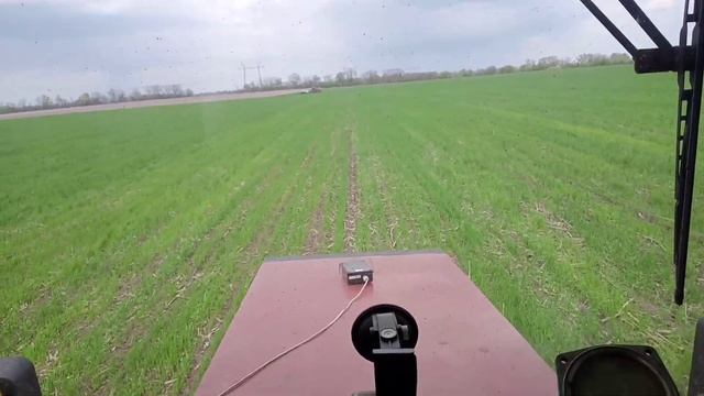 1 травня, а ми працюємо. смотреть онлайн