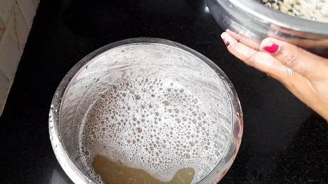 எளிதாக கருப்பு உளுந்து தோல் நீக்குவது எப்படி|Black Ullunthu Cleaning|How to clean black uraddal ski смотреть онлайн