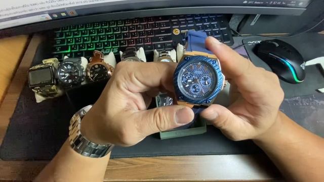 GUESS รุ่น W1049G2 смотреть онлайн