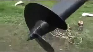 завинчивание винтовых свай вручную