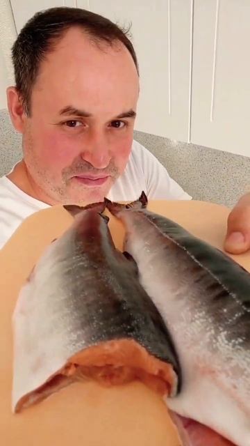 Как правильно и очень вкусно приготовить горбушу в духовке! Скоро на канале рецепт! #cooking #short смотреть онлайн