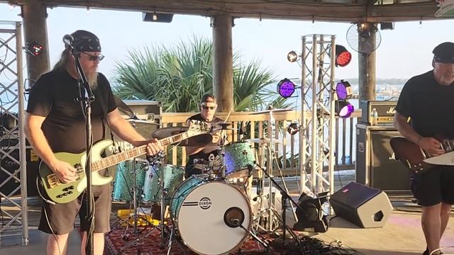 Sticky Tea at Papa Joe's Bayside Panama City Florida (7/30/22) смотреть онлайн