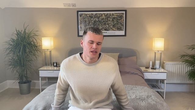 Bedroom Tour! Decorating on a budget | IKEA | HomeSense смотреть онлайн