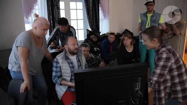 Лайма Вайкуле в рекламном ролике "Stem Cell Therapy" смотреть онлайн