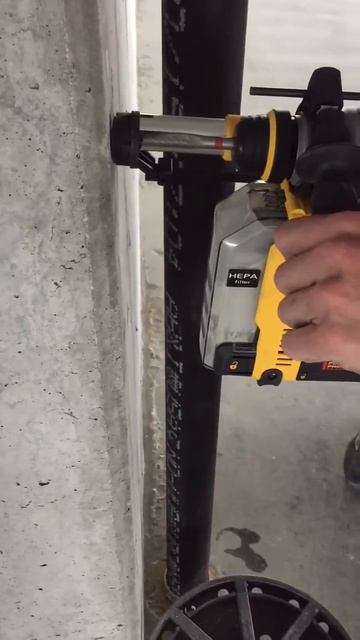 DeWalt 20v SDS dust extractor NO DUST смотреть онлайн