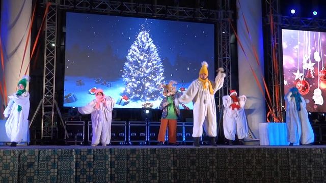 город новогодняя ночь 31 12 2022-01 01 2023 концерт музыка артисты гдк городского дворца культуры смотреть онлайн