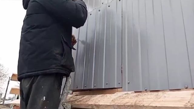 Ейск ! Работы на доме, доделка франтонов и всего остального подготовка к накрытию крыши шифером ! смотреть онлайн