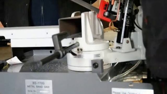 Przecinarka taśmowa MAKTEK BS 170G смотреть онлайн
