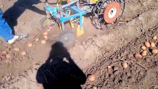 КАРТОПЛЕКОПАЛКА 2015-1 смотреть онлайн