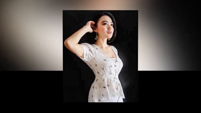 ARTIS SEKSI WIKA SALIM смотреть онлайн