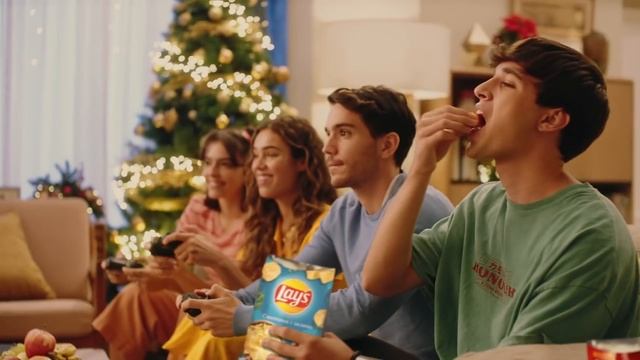 Новорічні дні з Lay’s смотреть онлайн
