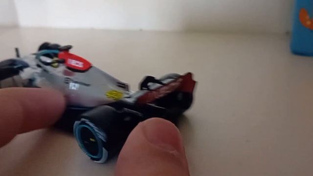 Bburago Lewis Hamilton Mercedes W13 Review! смотреть онлайн