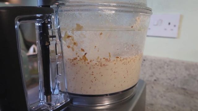 Homemade almond cheese - Easy vegan cooking смотреть онлайн