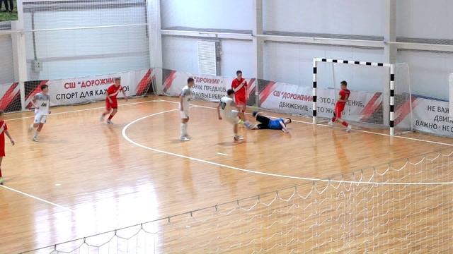 Искра 09 - СШ-8 АМ. Обзор матча смотреть онлайн