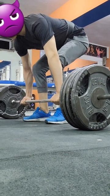 264 lbs deadlift by 17 year old boy смотреть онлайн