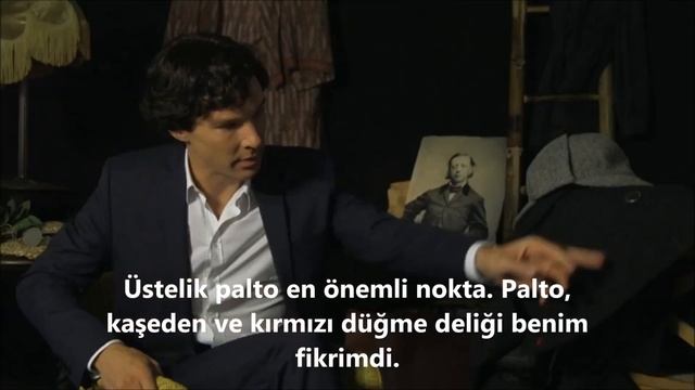 Benedict Cumberbatch, Sherlock karakterini anlatıyor. смотреть онлайн