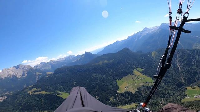 Paragliding Kössen - 63 km v mé nejvyšší výšce (14.8.2022) смотреть онлайн