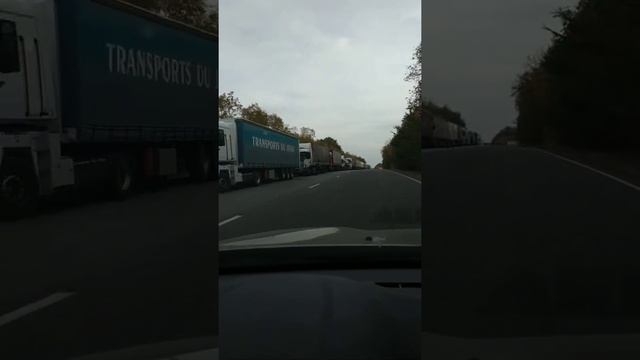 Очередь на выезд в РФ смотреть онлайн