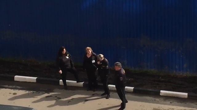 РАБОЧИЕ БУДНИ (лето 2018г.) ОХРАНЫ ЧОО "БОРЕЙ" НА ПОСТАХ МКД44 по ул Октября, г. Реутов. смотреть онлайн