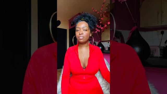 OH SO…LOVE & LIGHT…LITERALLY! YOUR POWER RENDERS THOSE AROUND YOU POWERLESS 💁🏾♀️ смотреть онлайн