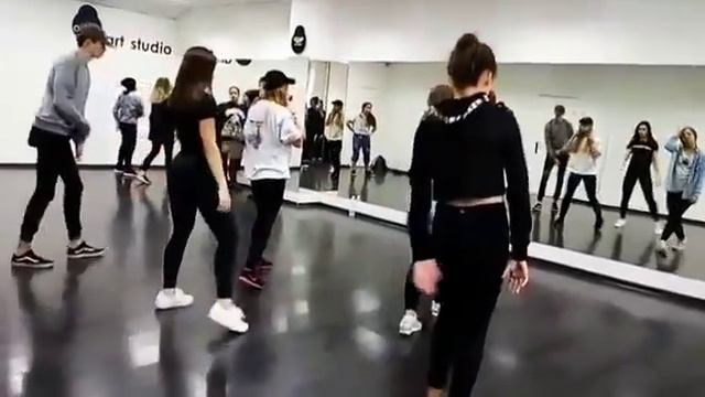 Тренировка в Open Art Studio. смотреть онлайн