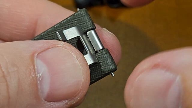 Wymiana paska na żółty w Casio G-Shock GWG-1000-1A3 MUDMASTER [PL] смотреть онлайн