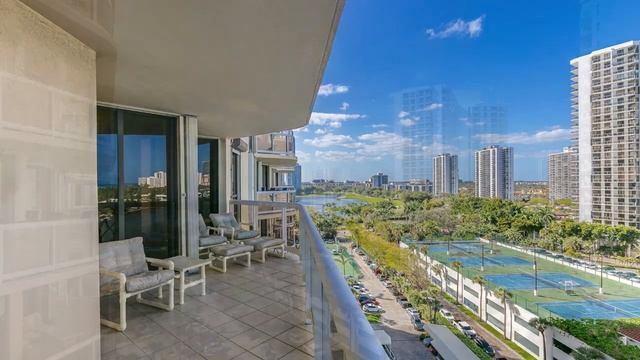 20191 E Country Club Dr #1106 Aventura, FL 33180 смотреть онлайн