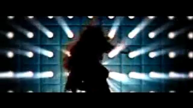 TYRA BANKS-SHAKE YA BODY :) смотреть онлайн