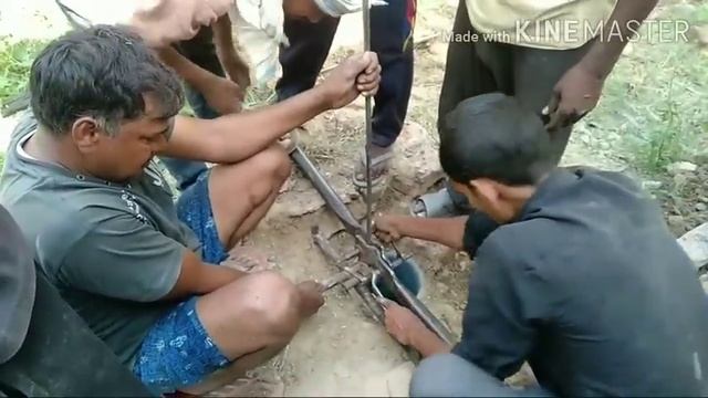 5 hp submersible pump गिरी हुई मोटर कैसे निकालें borewell me giri hui motor pump submersible смотреть онлайн