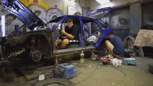 ВЛОЖИЛ 400.000 РУБЛЕЙ В ВАЗ 2114 смотреть онлайн