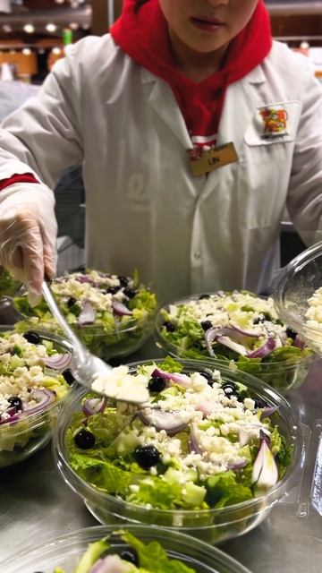 The Big Greek Salad | #shorts смотреть онлайн