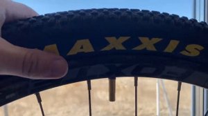 Покрышки MAXXIS PACE, проехал 4000 км и купил новые.