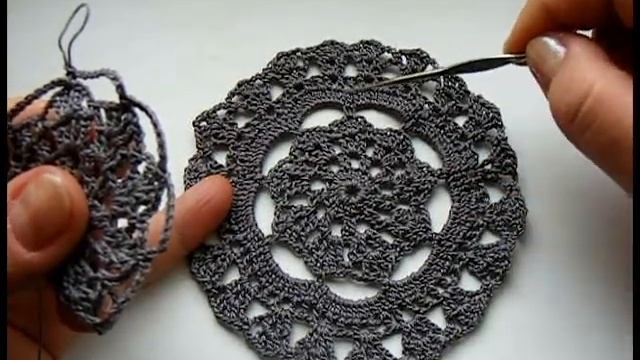 Вяжем крючком жакет из круглых мотивов. Часть 1Knit crochet jacket from round motives смотреть онлайн