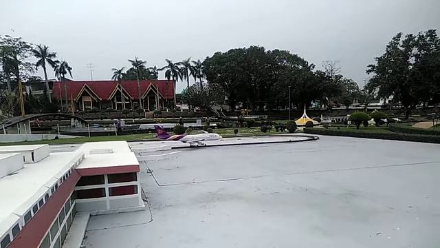 MiniSiam Тайланд смотреть онлайн