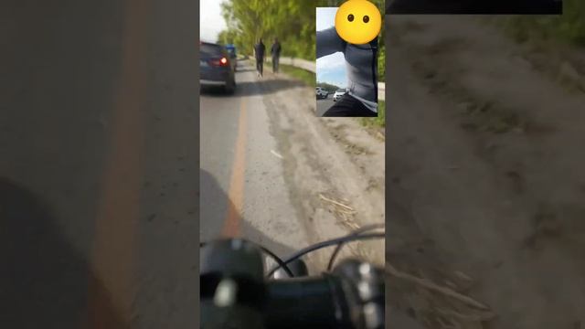 Спуск с горы на велике в городе,обгон 3-км пробки смотреть онлайн
