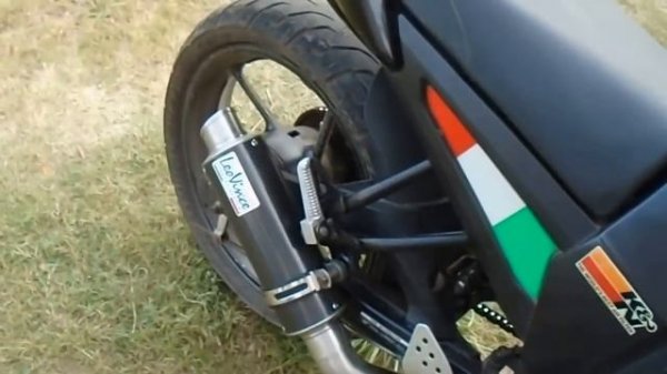 Yamaha Fz16 with Leo vince GP corsa exhaust, minimum Weight maximum performance